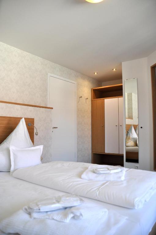 Hotel Hagnauer Seeperle Bagian luar foto